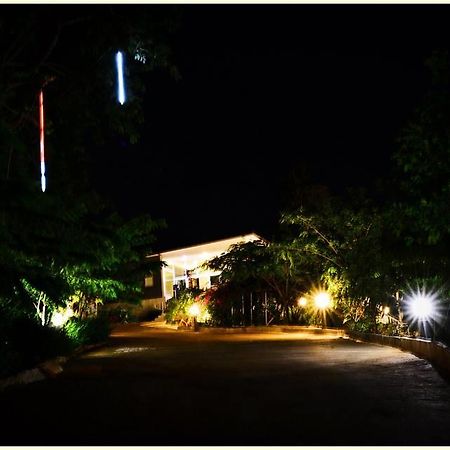 Wind Hills Hotel Nakhonratchasima Eksteriør billede